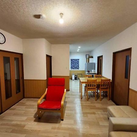 蒼い家温泉付貸別荘cozy Blue House Onsen Hot Spring 白老町 エクステリア 写真