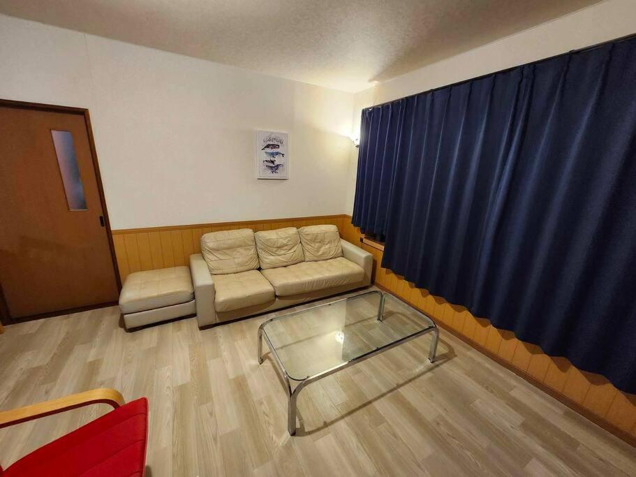 蒼い家温泉付貸別荘cozy Blue House Onsen Hot Spring 白老町 エクステリア 写真